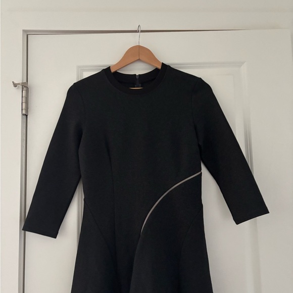 McQ Alexander McQueen Zip Detail Stretch Jersey Flared Mini Dress - Picture 9 of 11
